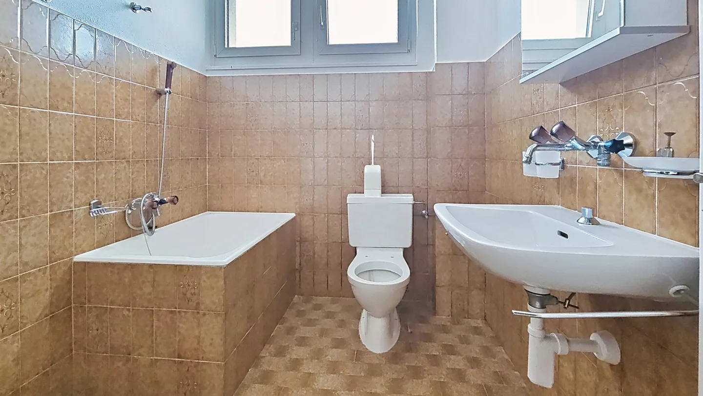 Maison individuelle de 2 logements avec potentiel à Payerne / VD - Photo 11 sur 17