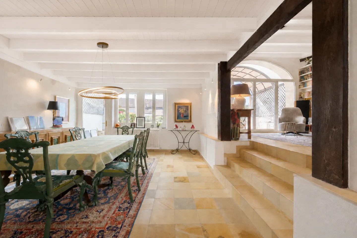 Haus mit 15 Zimmern - Foto 1 von 4
