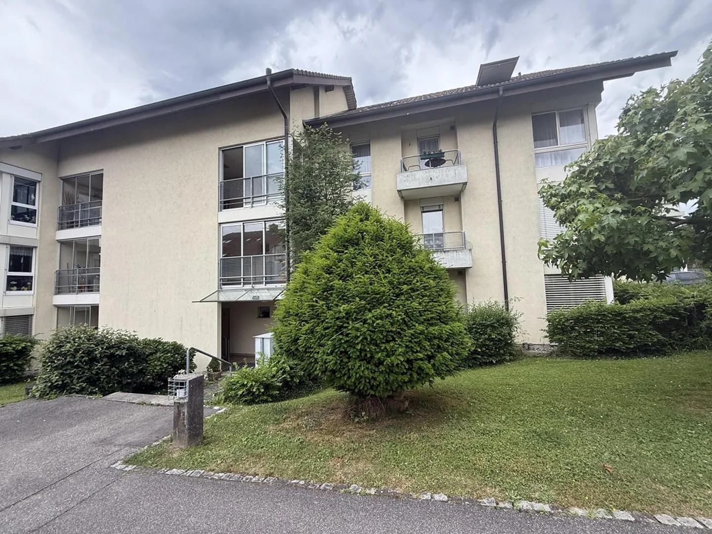 Appartement confortable de 3,5 pièces à Selzach Solothurn - Photo 10 sur 12
