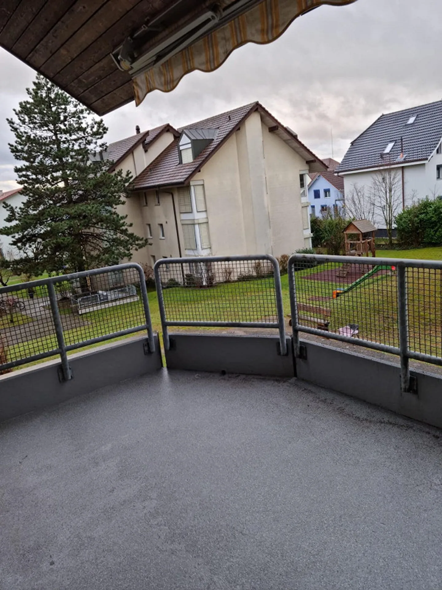 Appartement confortable de 3,5 pièces à Selzach Solothurn - Photo 11 sur 12