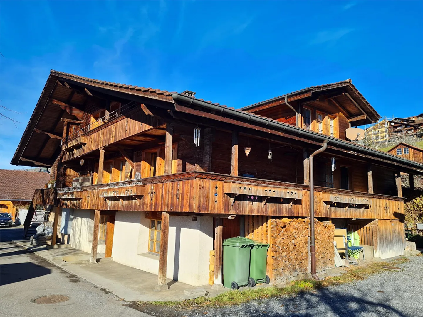 Living like in a single-family home - Photo 1 of 9