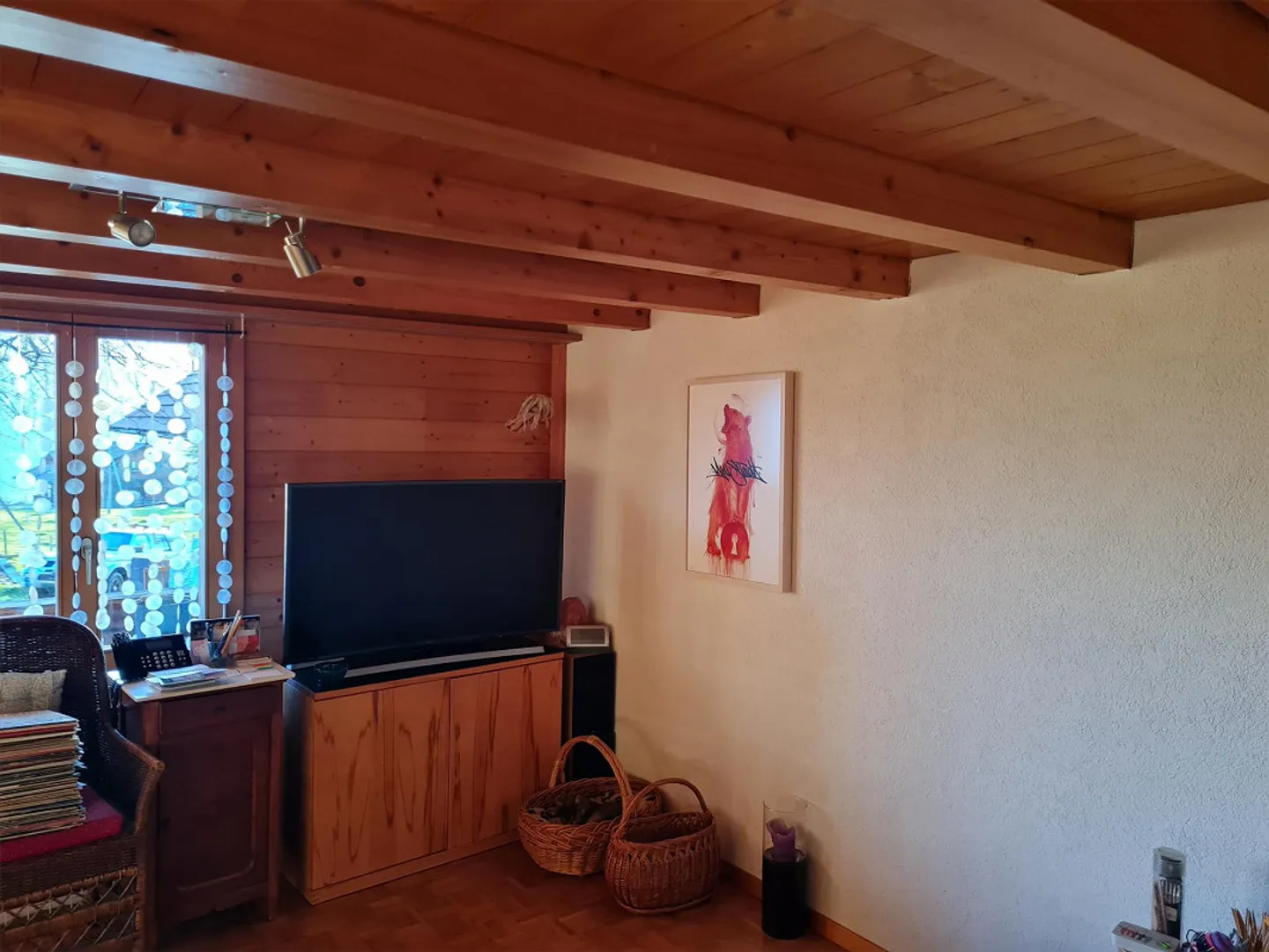 Living like in a single-family home - Photo 8 of 9