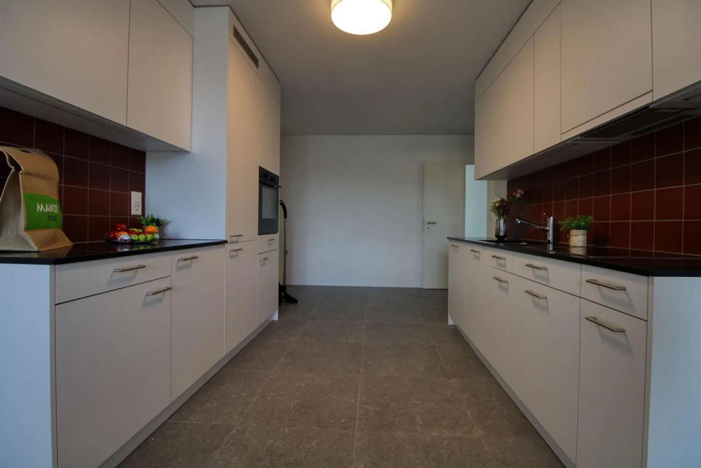 Spacious Coliving Apartment in Crissier with private Balcony - Foto 12 di 19