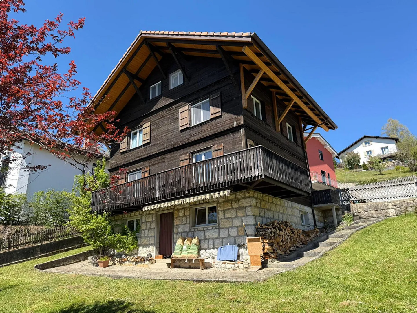 Charmantes Chalet mit Studio - Foto 1 von 18