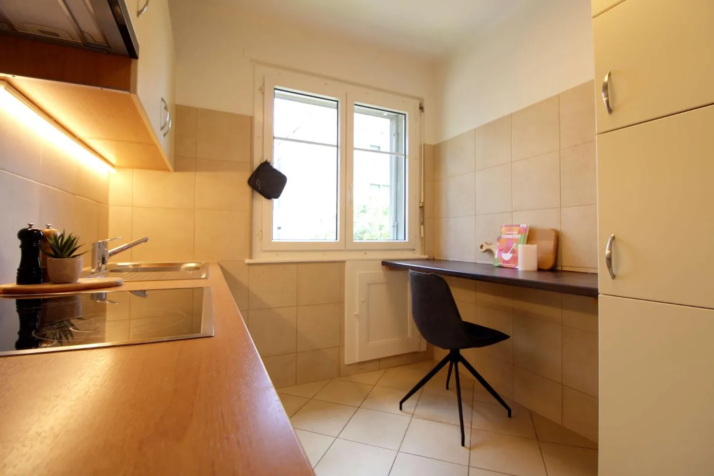 Coliving moderno tra vita lacustre e vita cittadina a Losanna - Foto 9 di 30