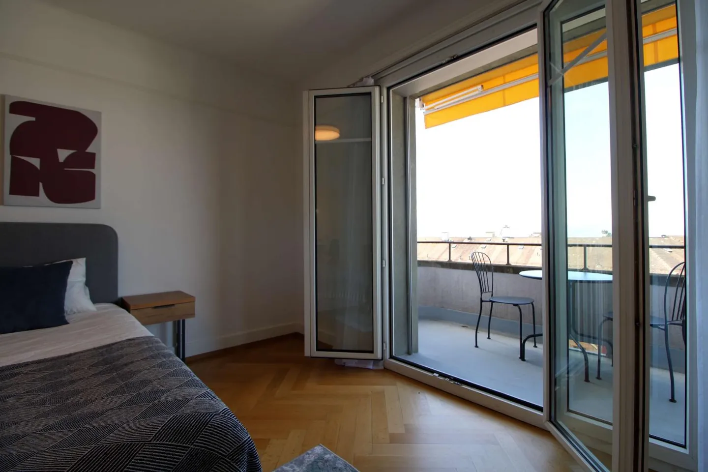 Coliving moderno tra vita lacustre e vita cittadina a Losanna - Foto 19 di 30