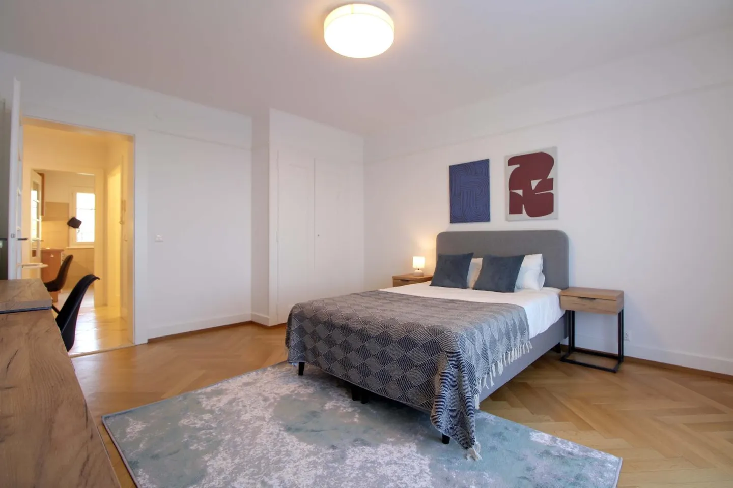 Coliving moderno tra vita lacustre e vita cittadina a Losanna - Foto 3 di 30