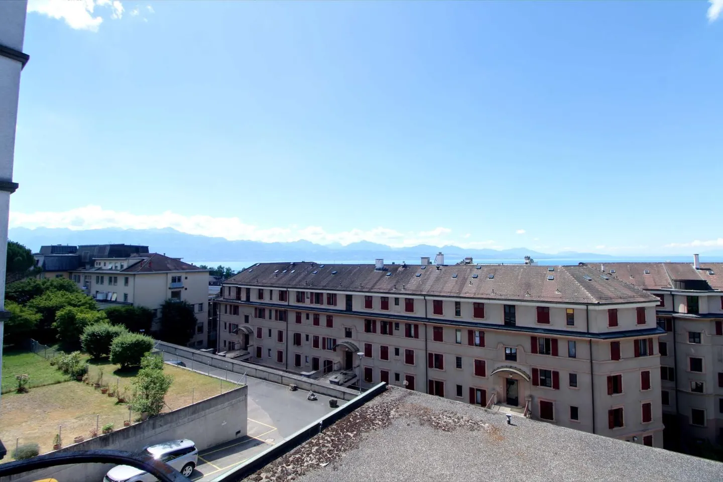 Coliving moderno tra vita lacustre e vita cittadina a Losanna - Foto 25 di 30
