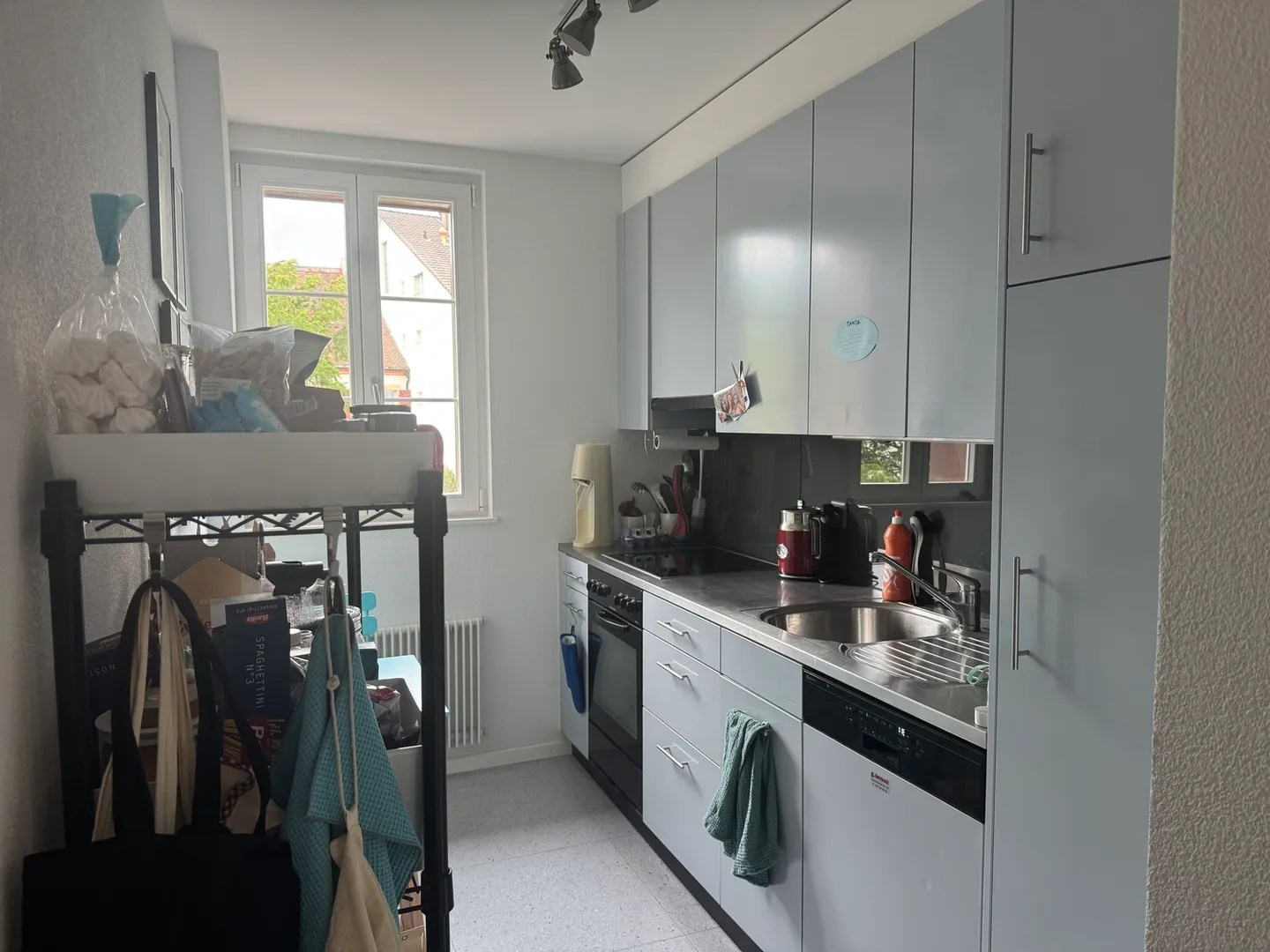 APPARTAMENTO 3 LOCALI A NIDAU (BE), ARREDATO, TEMPORANEO - Foto 4 di 7