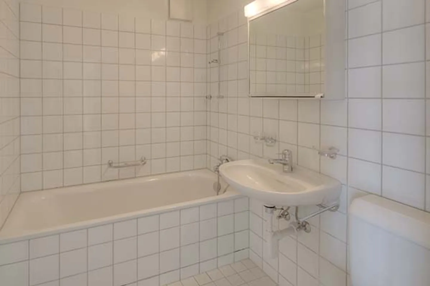 Appartement 2.5 pièces - Photo 3 sur 4