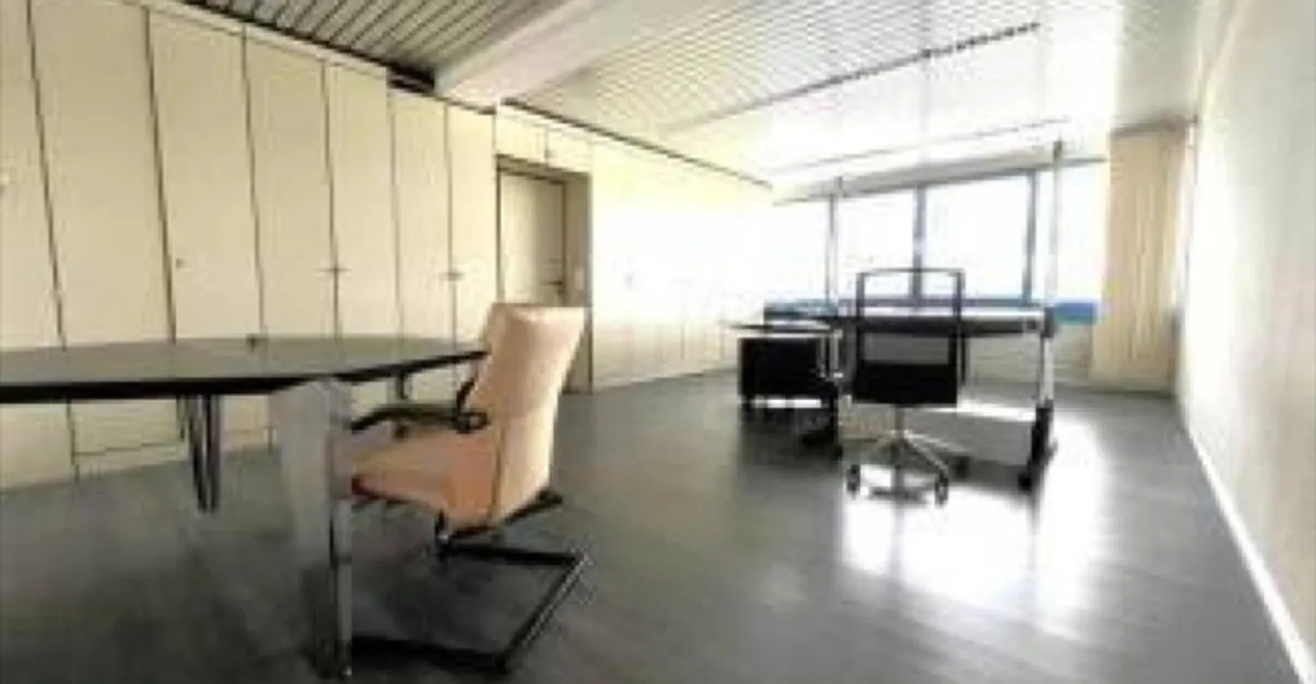 Ufficio 6 stanze - Foto 2 di 7