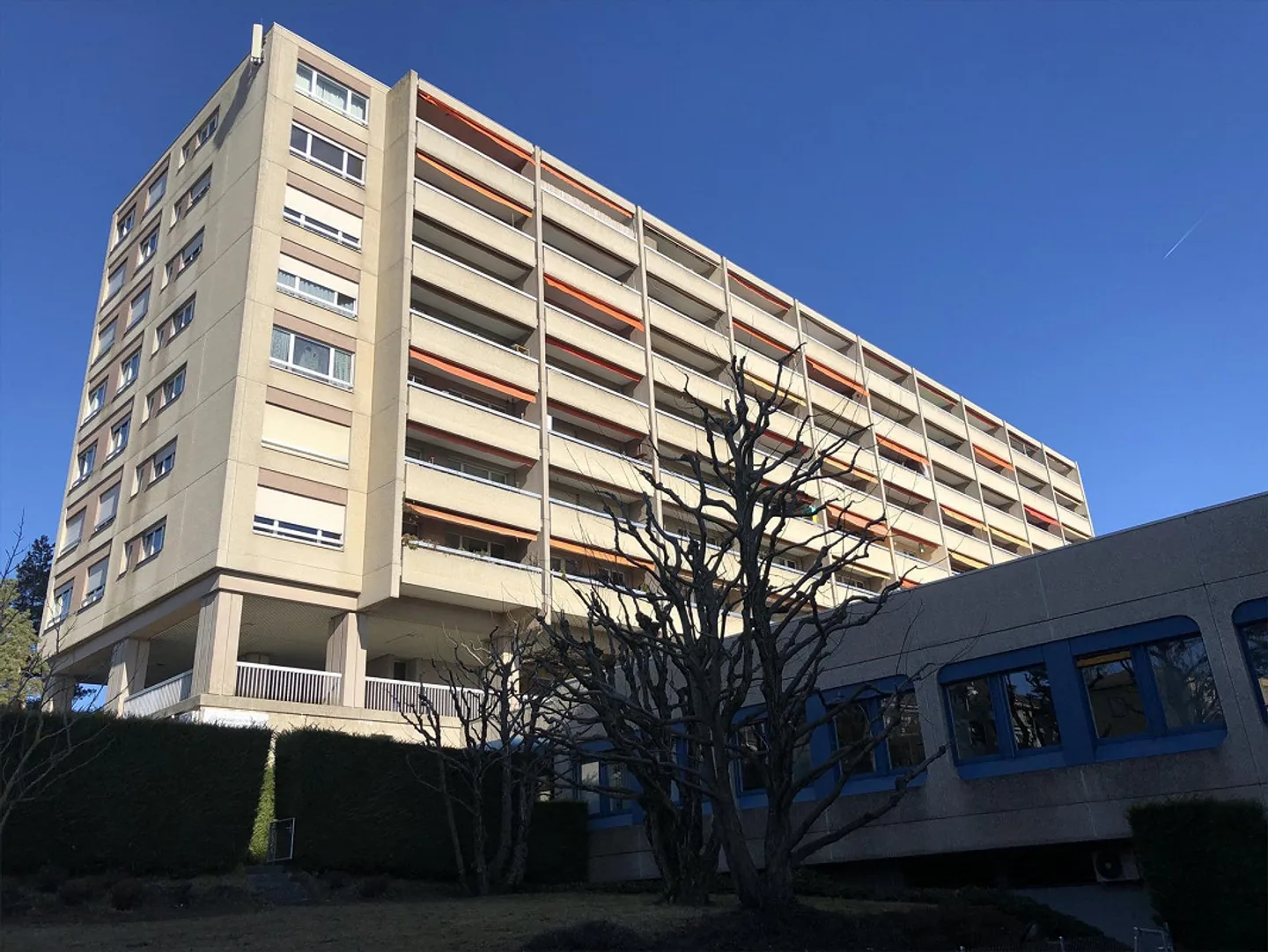 Parking spaces for rent in Grey 40-48! - Photo 1 of 1