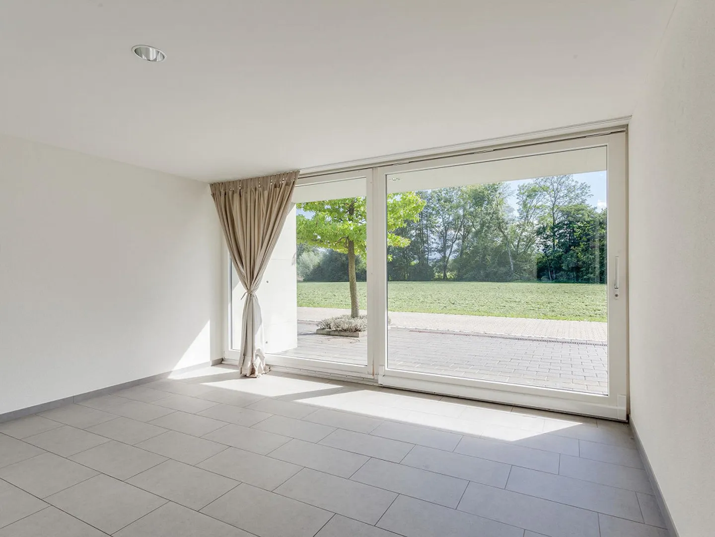 THE BRICK HOUSE 2.0 | Doppeleinfamilienhaus nahe Seeufer - Foto 9 von 13