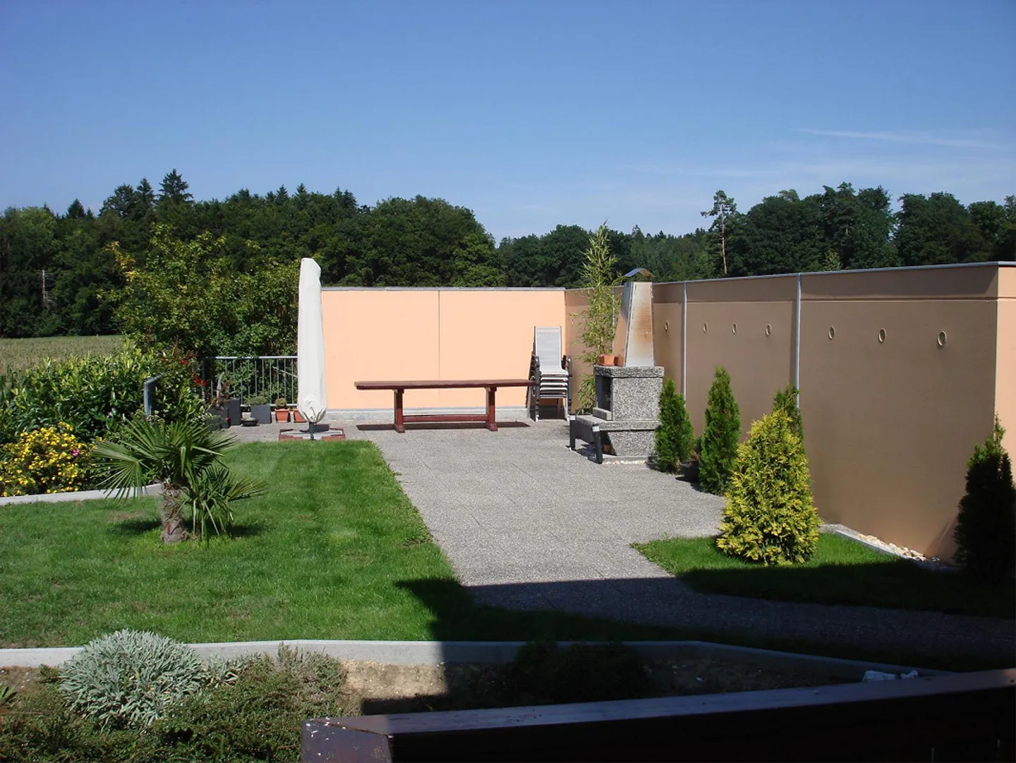 Appartement en duplex très calme avec vue sur le lac - Photo 3 sur 6