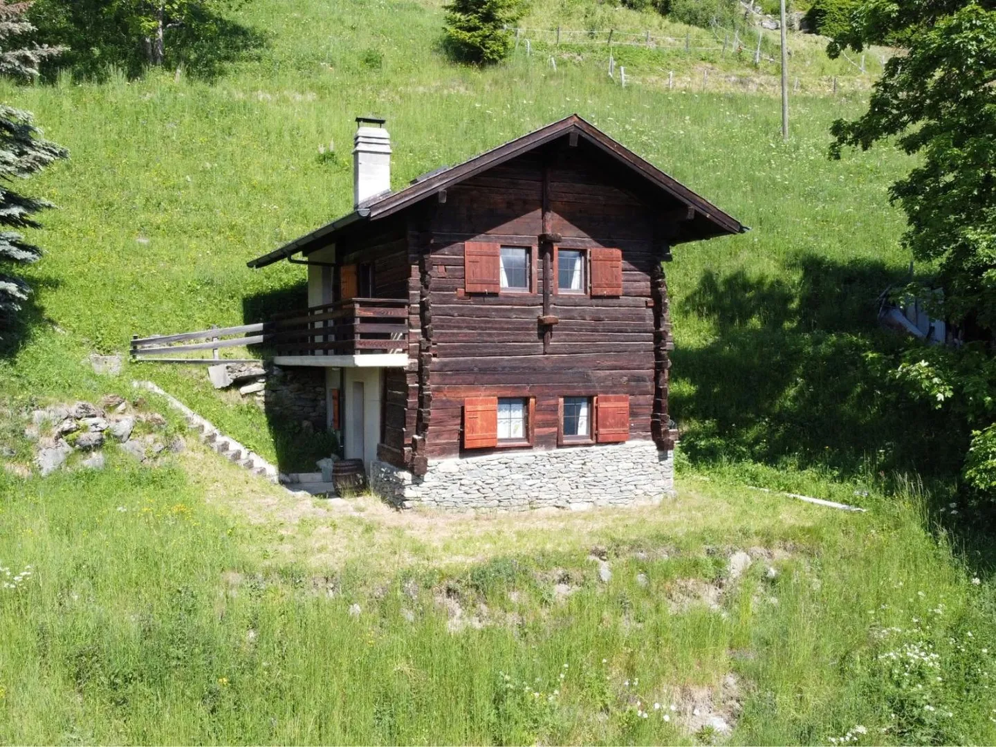 Chalet 3,5 Zimmer - Foto 1 von 21