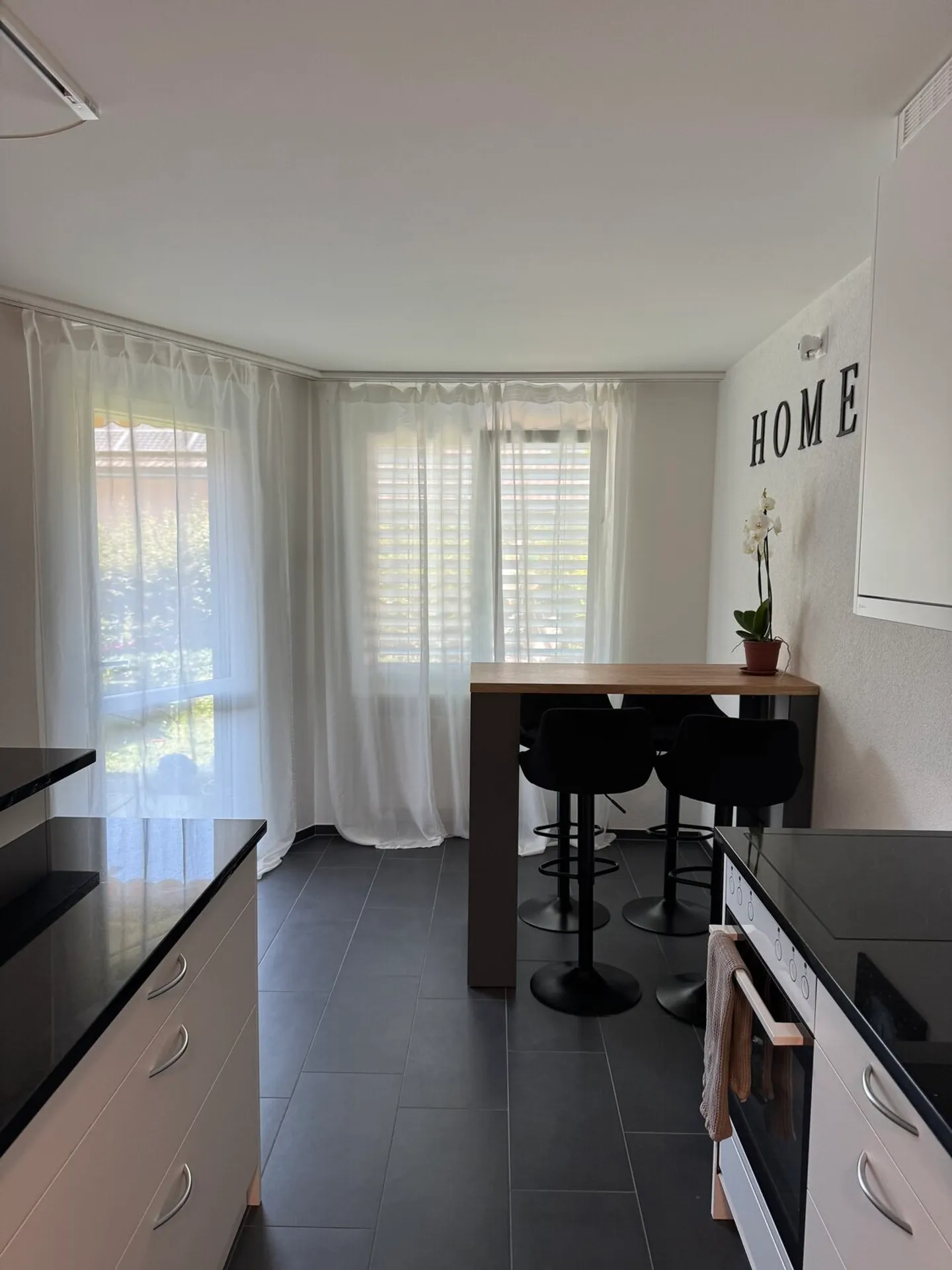 APPARTAMENTO 3½ LOCALI A BERN - BÜMPLIZ, ARREDATO, TEMPORANEO - Foto 4 di 10