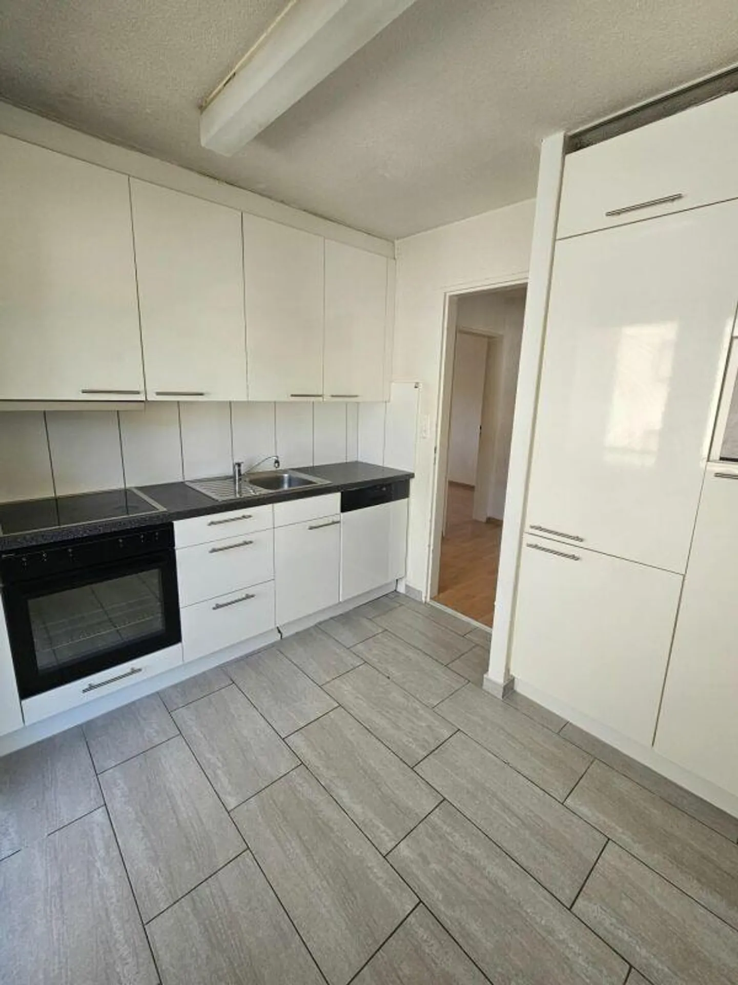 Temporary 5-room apartment - Photo 7 of 10