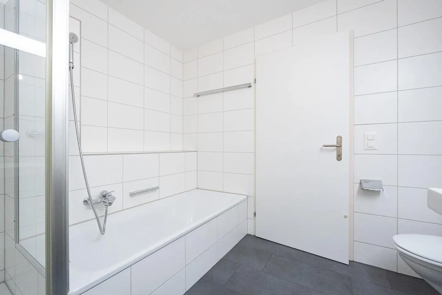 Light-flooded 4.5-room apartment with Säntis view - Photo 8 of 10