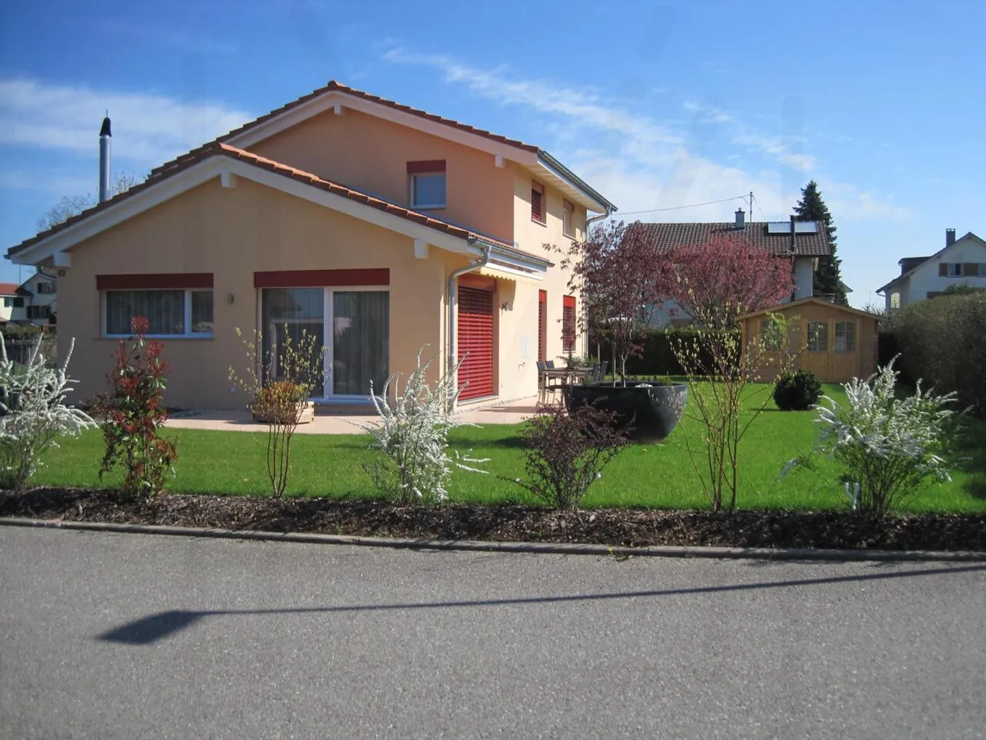 Belle maison individuelle de 4,5 pièces au cœur d'un lotissement résidentiel - Foto 1 von 15