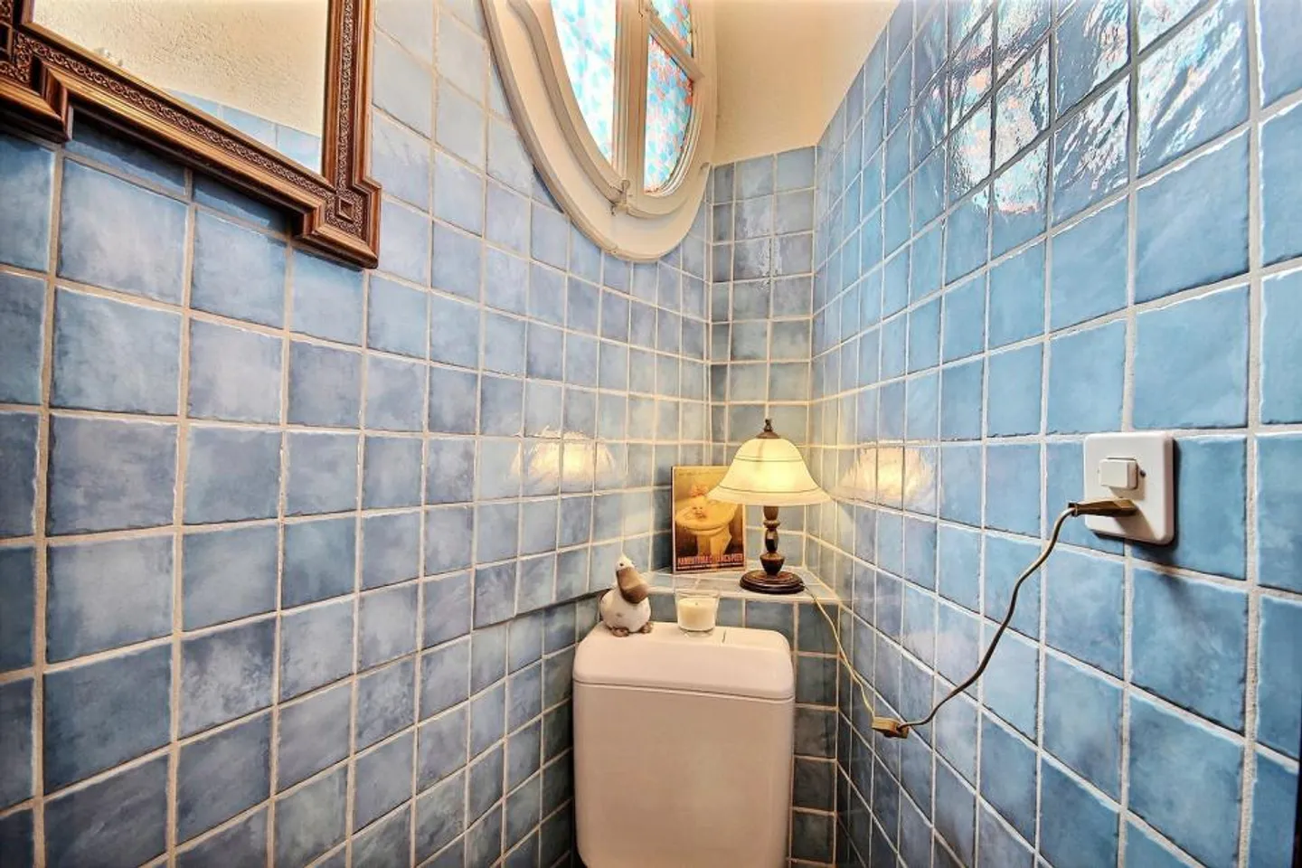 UNIQUE CHARACTER IN THE CITY CENTER - Photo 8 of 11