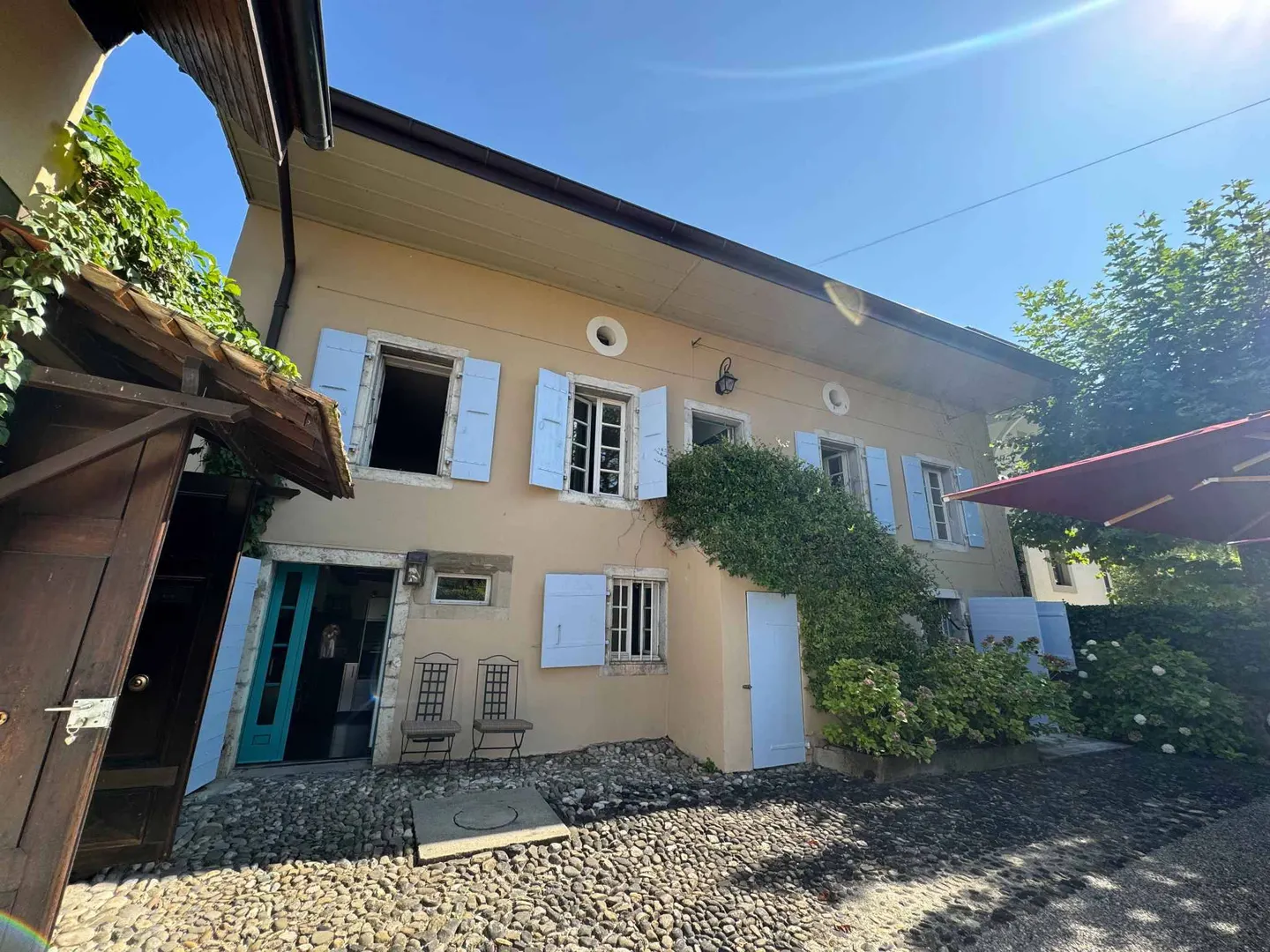 Maison Familiale avec Jardin - Photo 1 sur 5