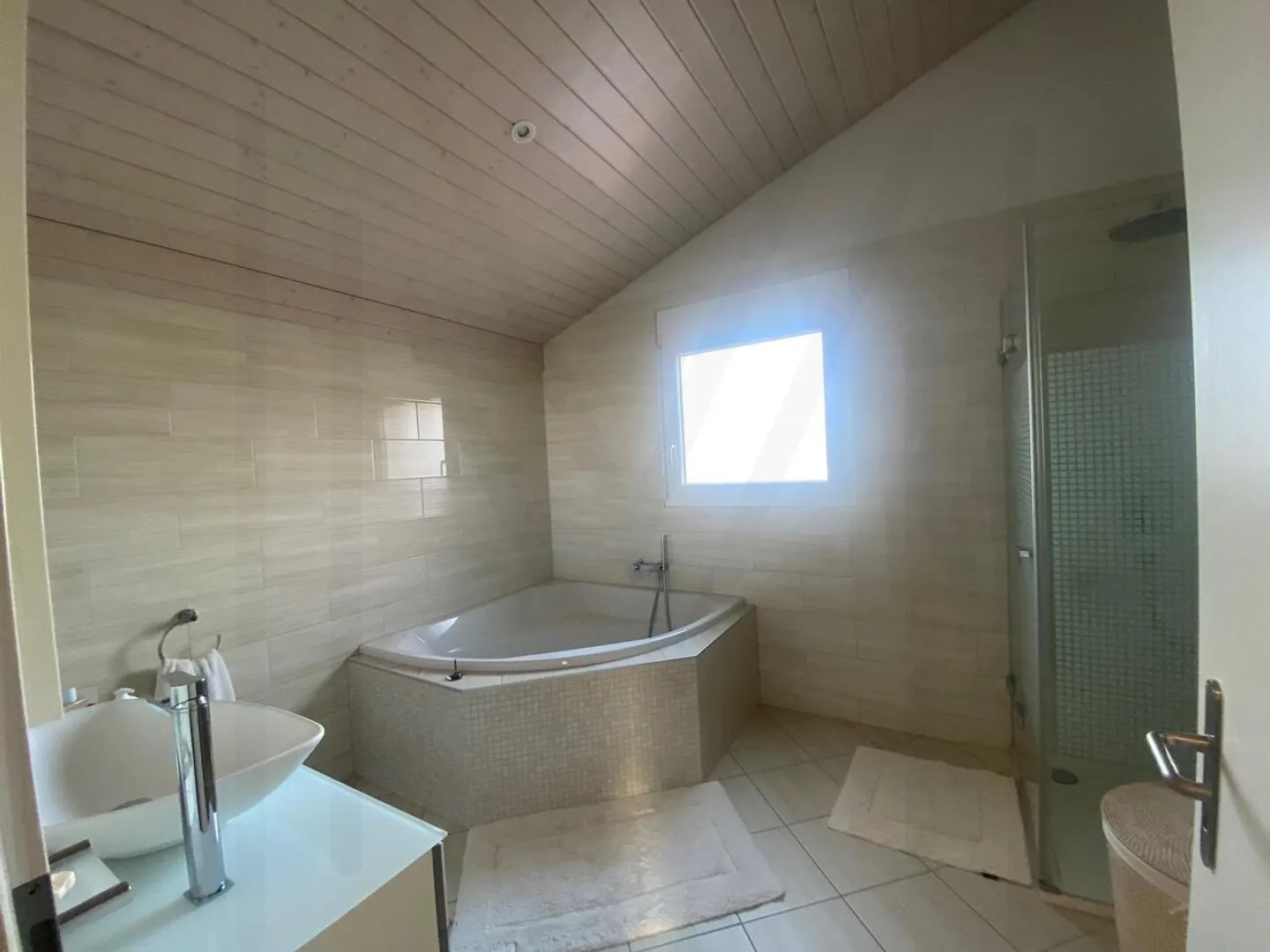Belle maison individuelle de 4,5 pièces au cœur d'un lotissement résidentiel - Foto 13 von 15