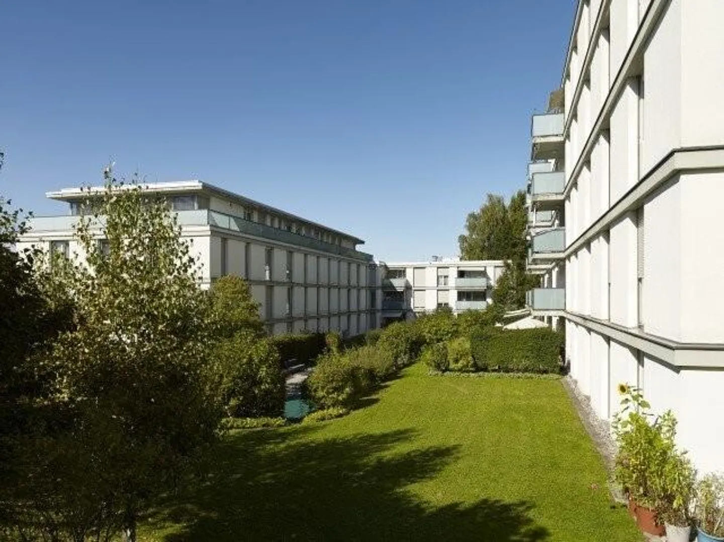 Ein Paradies für Kinder mit Spielplatz - Foto 2 von 6