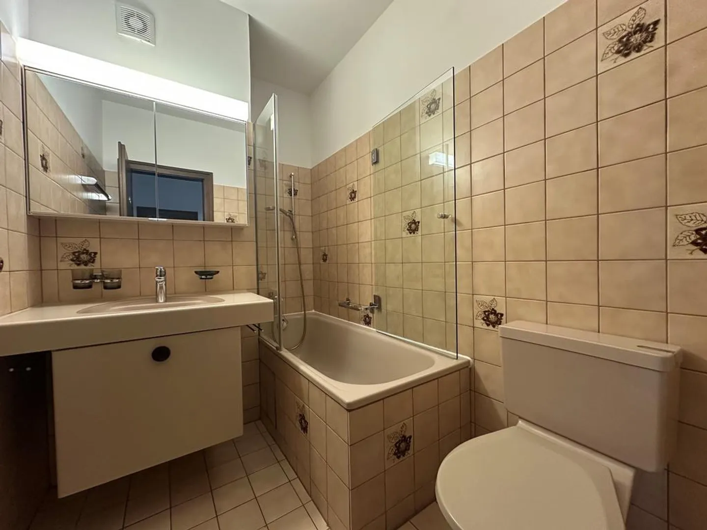Charmante 3.5-Zimmer-Wohnung im Neubad/Gotthelf-Quartier - Photo 8 of 10