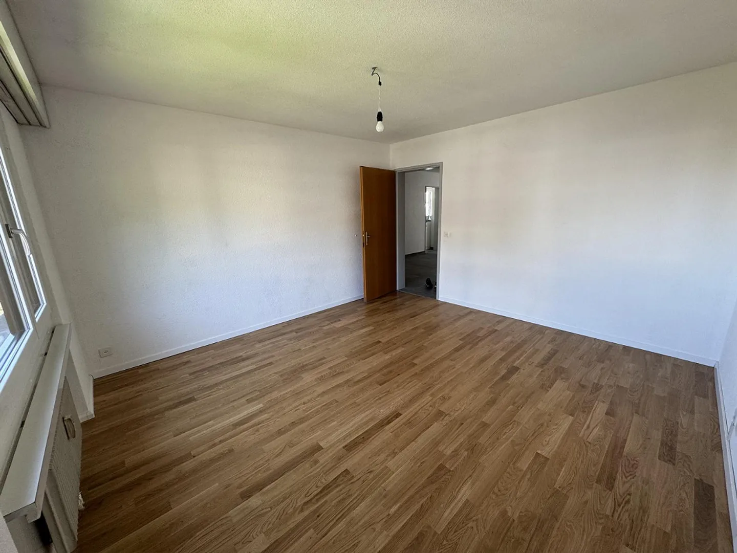 Spacious, bright 5.5-room apartment with swimming pool, fitness, sauna - Photo 5 of 14