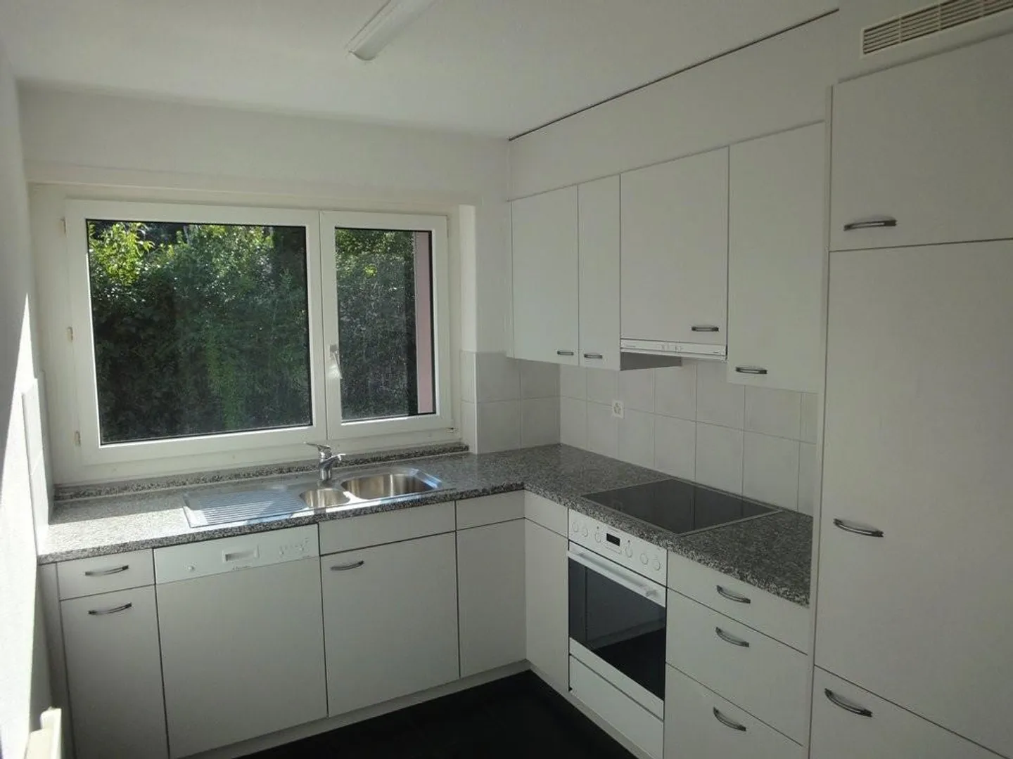 Vivre au calme mais au centre - Photo 2 sur 6