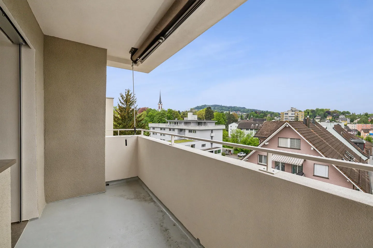 Appartamento 3.5 stanze all'avanguardia nel centro di Niederuzwil - Foto 7 di 12