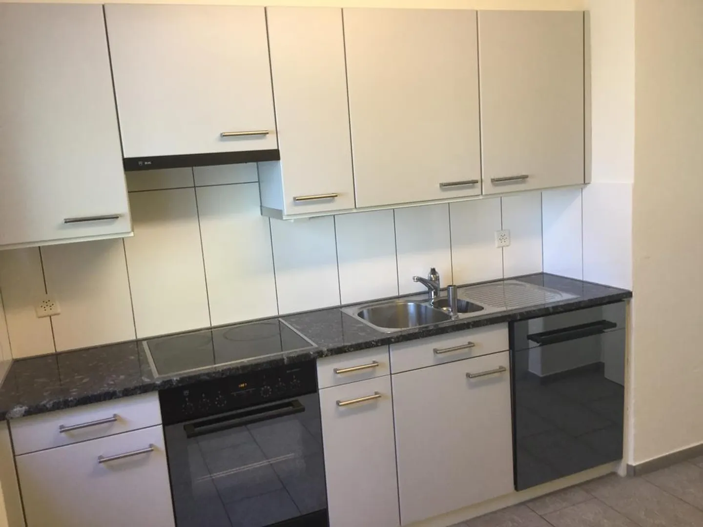 4-room apartment on the 1st floor - Photo 5 of 7