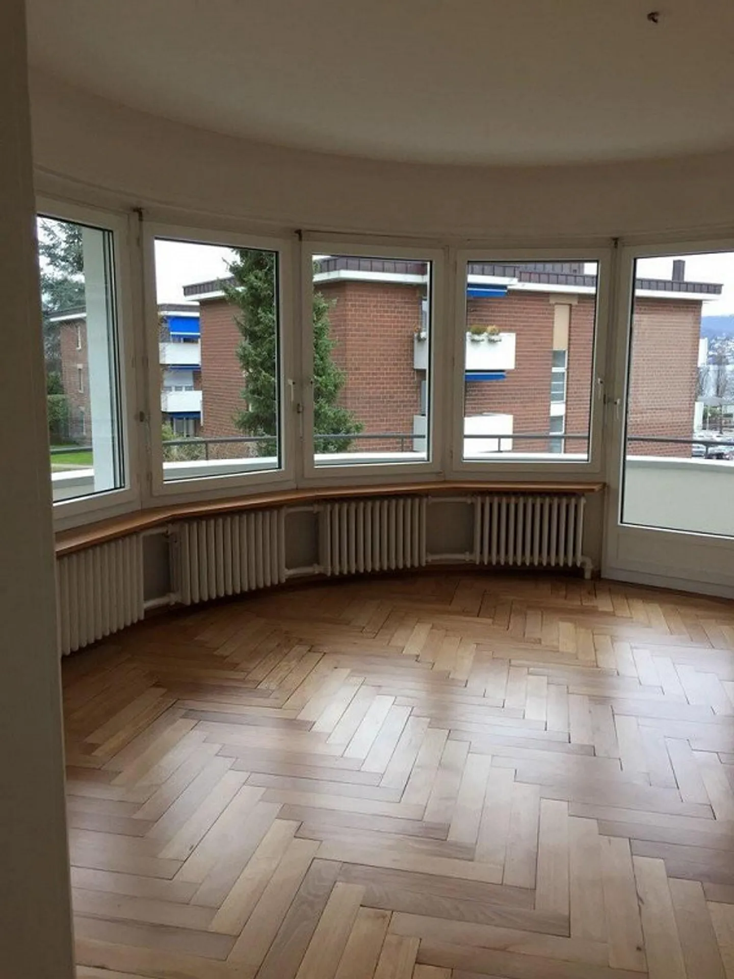 Bel appartement avec balcon à Seefeld - Photo 2 sur 8