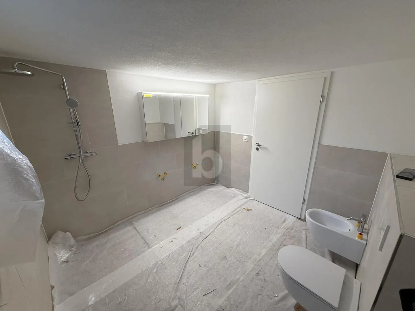 Appartement moderne avec accès jardin - Photo 5 sur 6