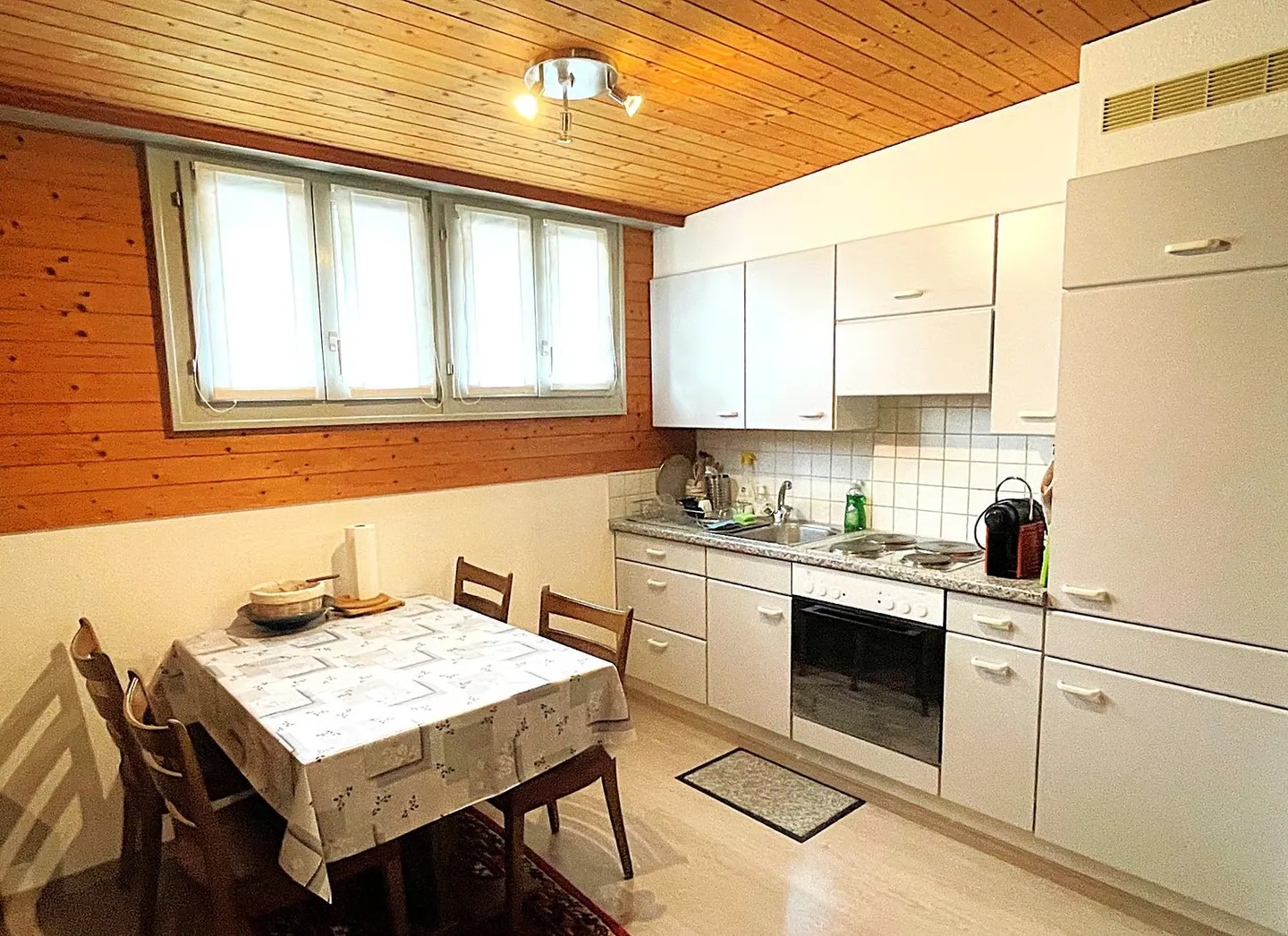 Gemütliches Dachstudio-Apartment in Bellinzona - Foto 3 von 14