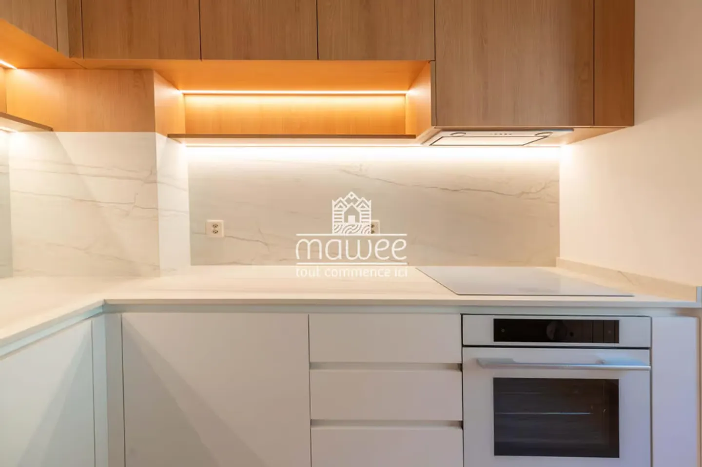 Magnifico appartamento completamente ristrutturato con finiture di alto livello - Foto 2 di 12