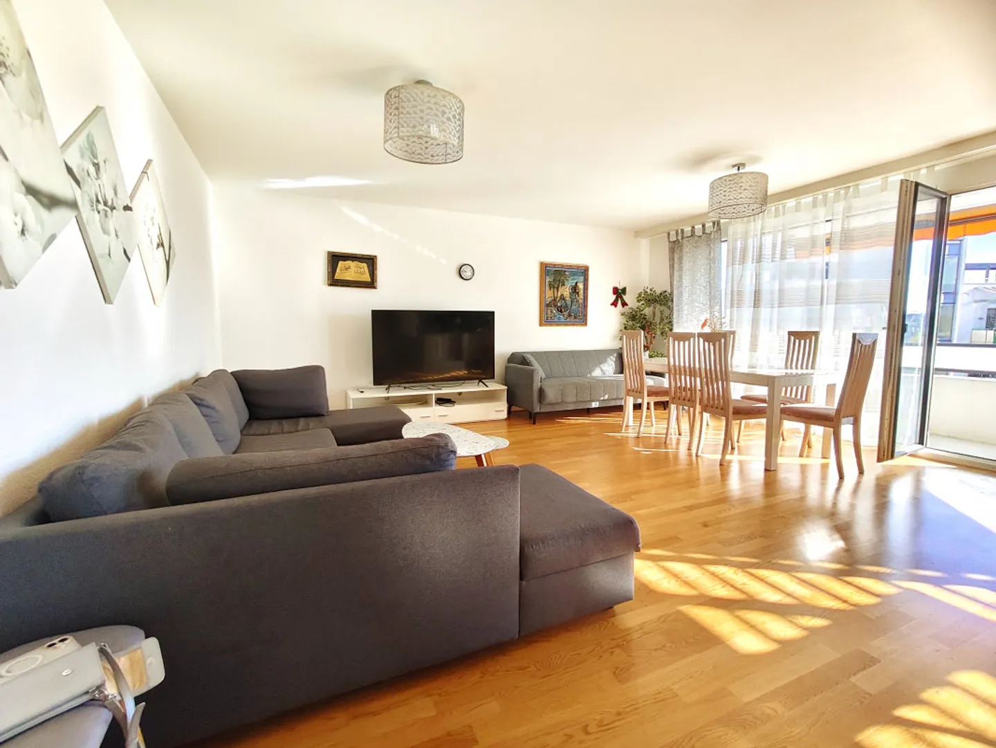Wohnung mieten - Foto 2 von 12