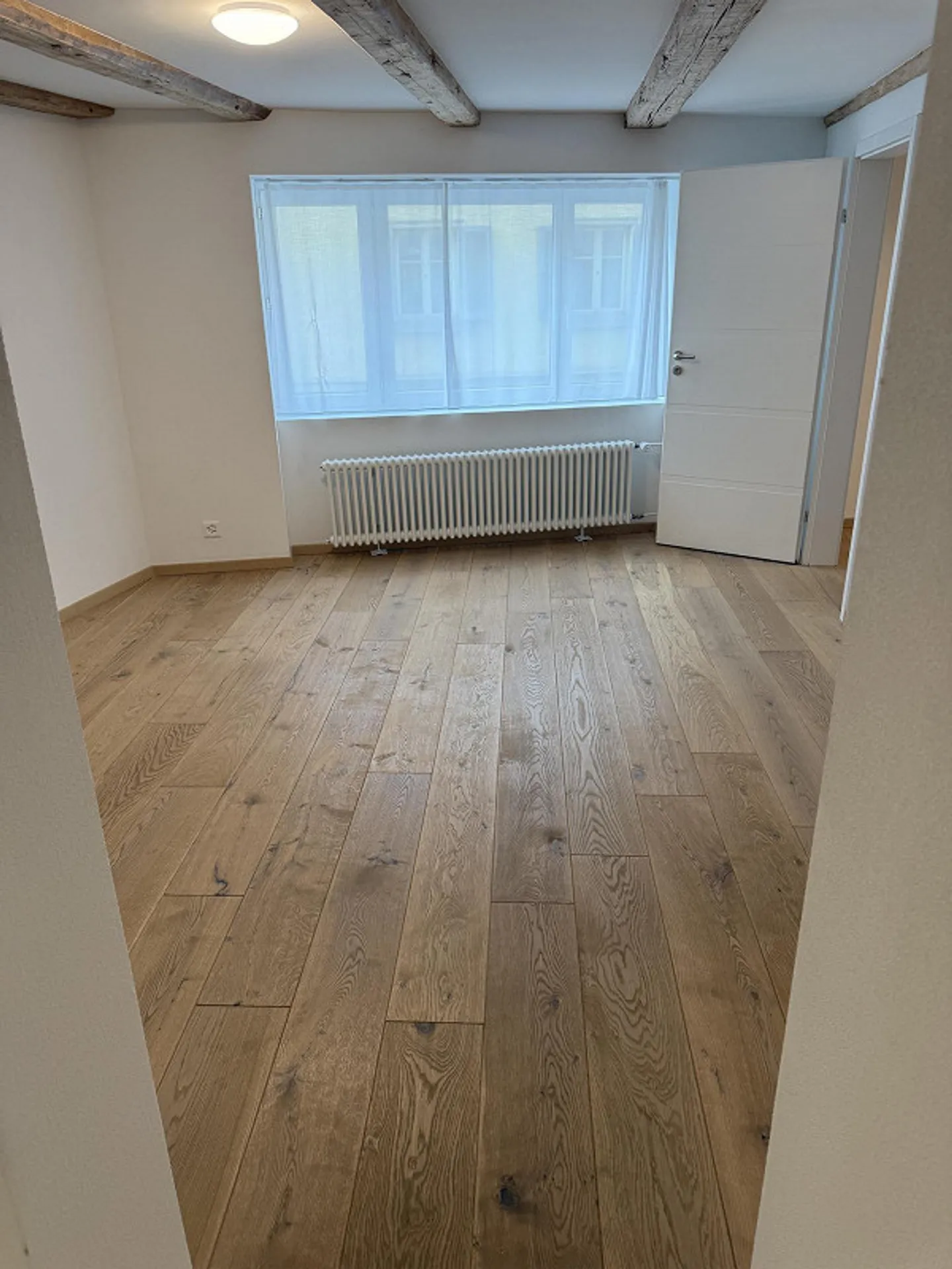 Appartamento accogliente 3.5 stanze - Foto 2 di 10
