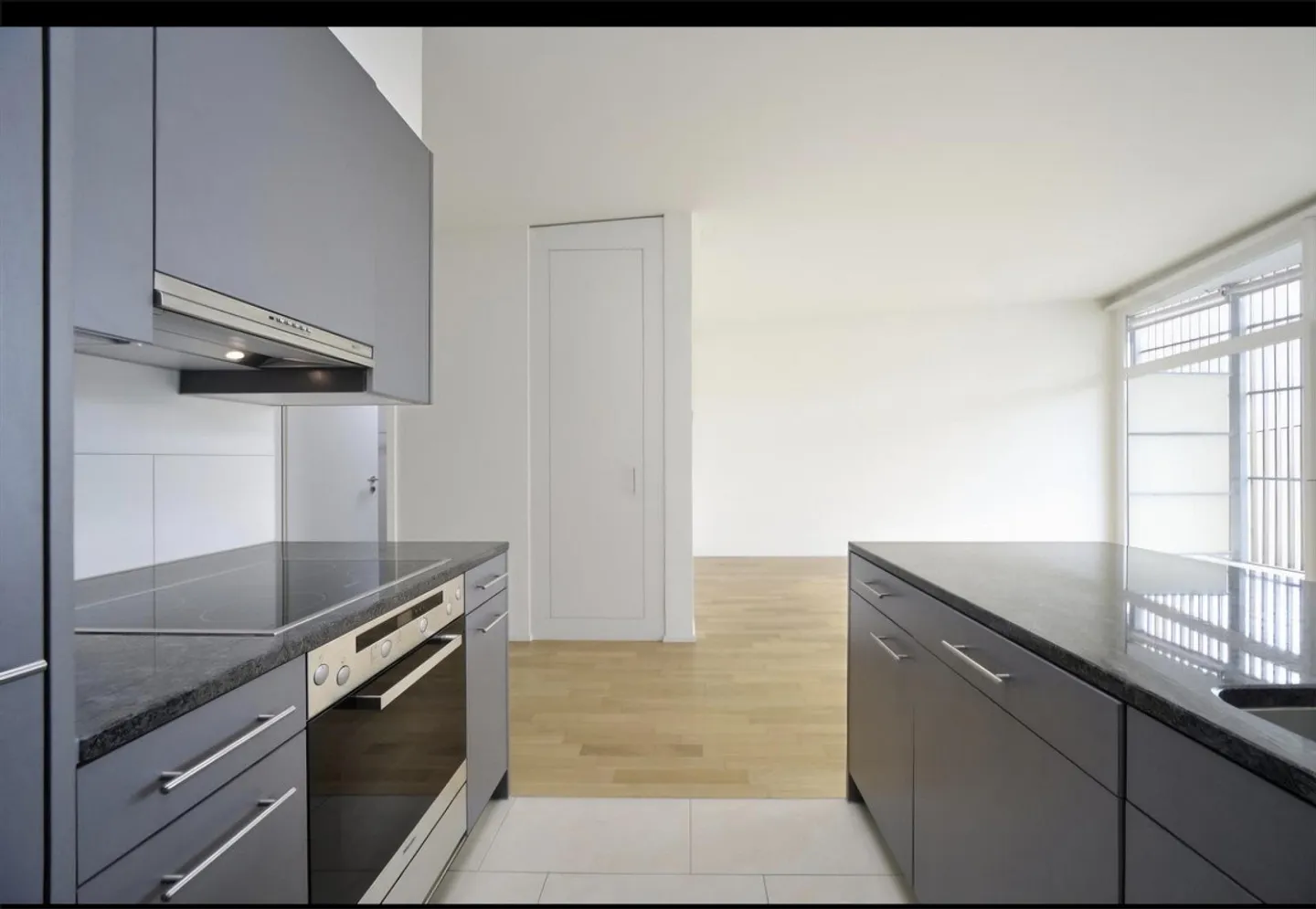 Modernes Apartment mit Loggia - Foto 4 von 10