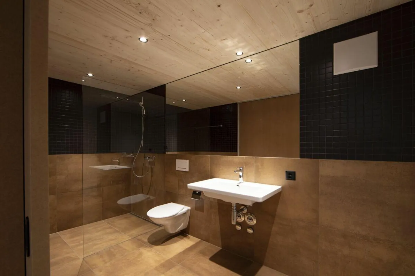 Einzigartiges Loft in ehemaliger Fabrik - Foto 4 von 9