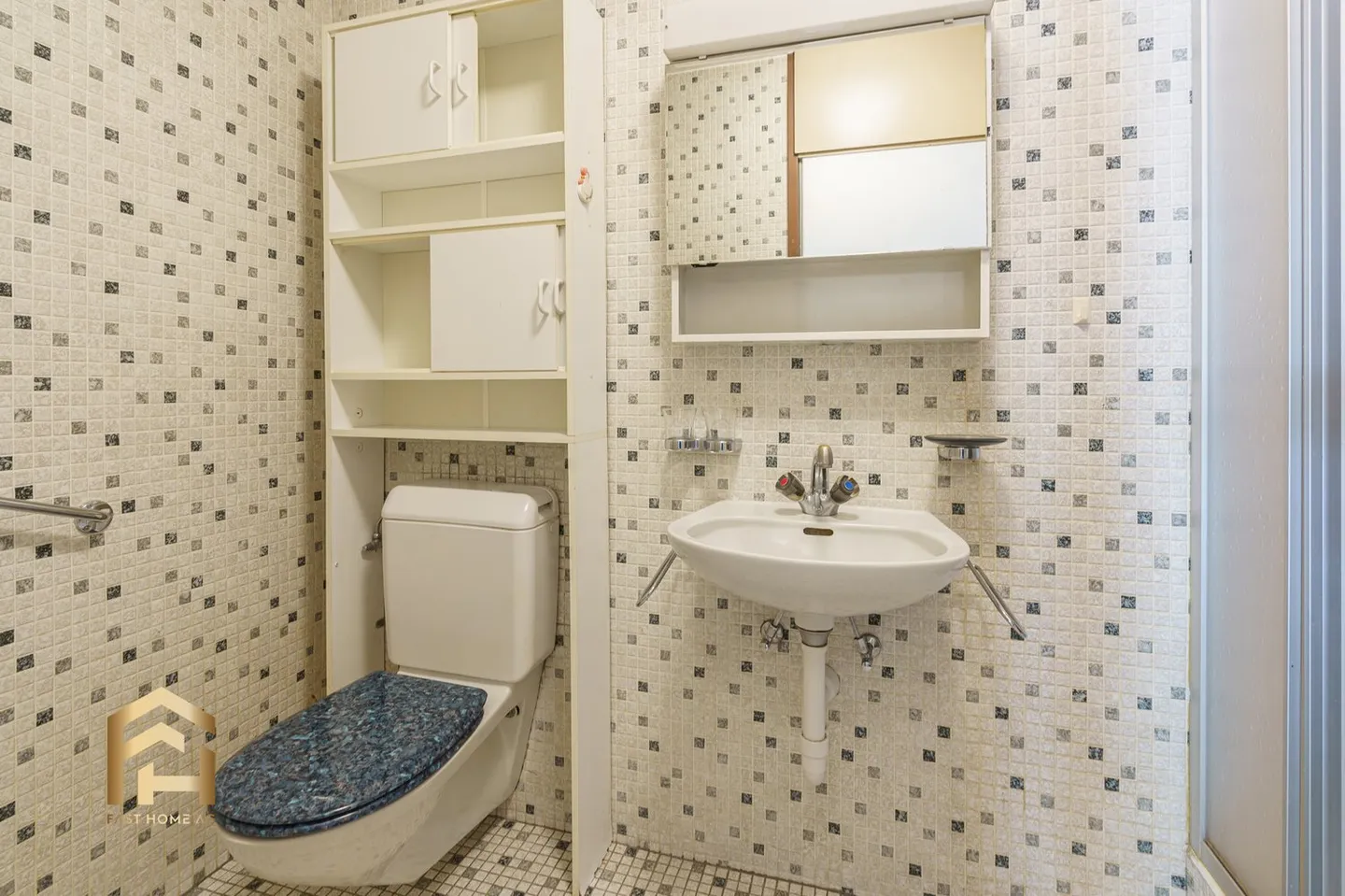 Incantevole appartamento attico in posizione privilegiata a Naters - Foto 10 di 13