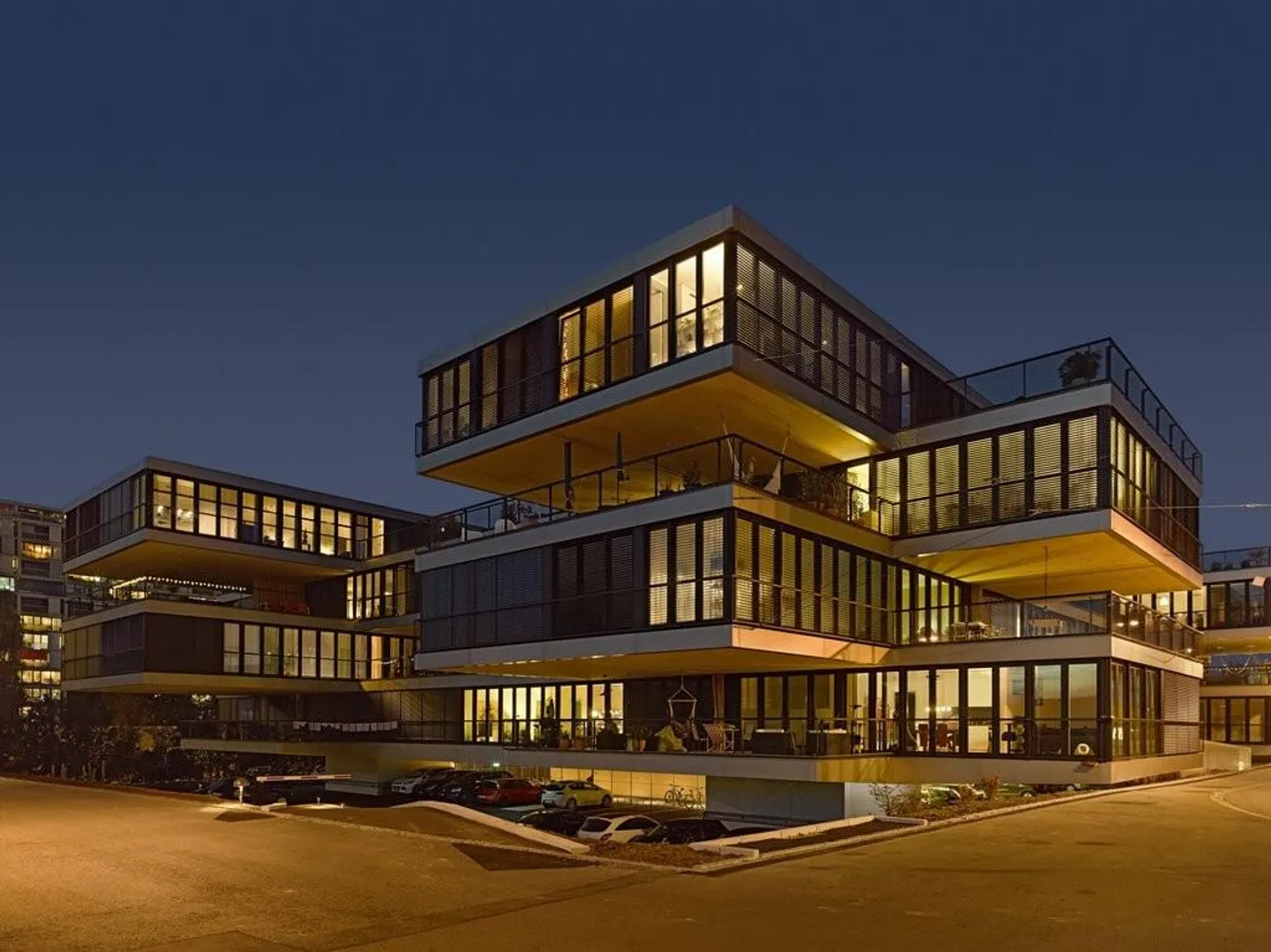 Go 'on Deck' and live exceptionally... - Photo 1 of 5