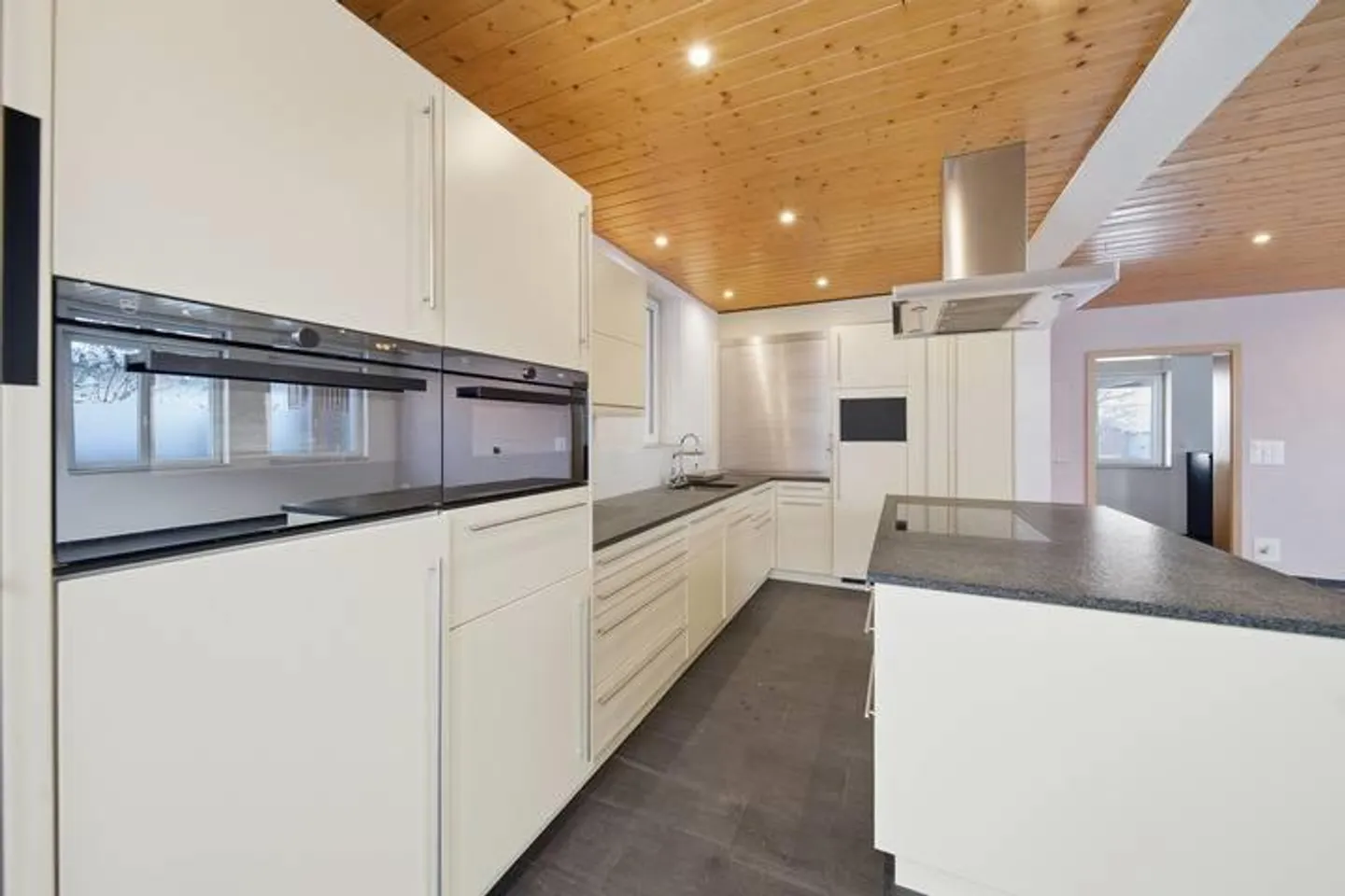 Charmantes Renoviertes Einfamilienhaus - Foto 8 von 9