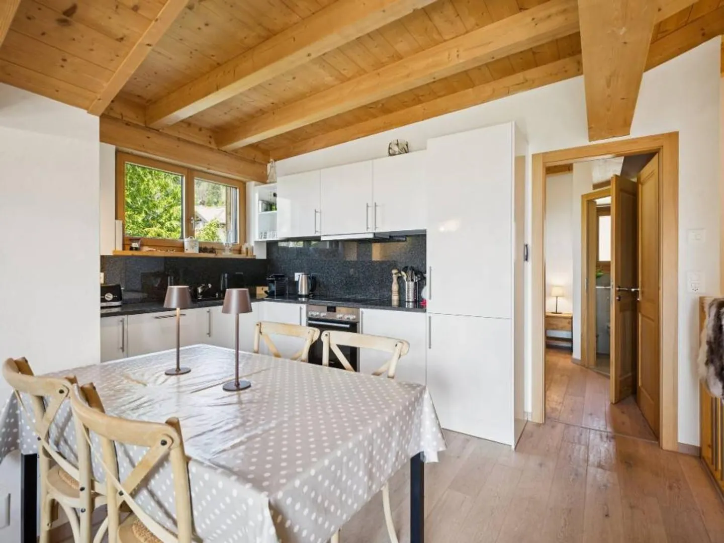 Magnificent 4-room duplex in the center of Chesières - Photo 4 of 13