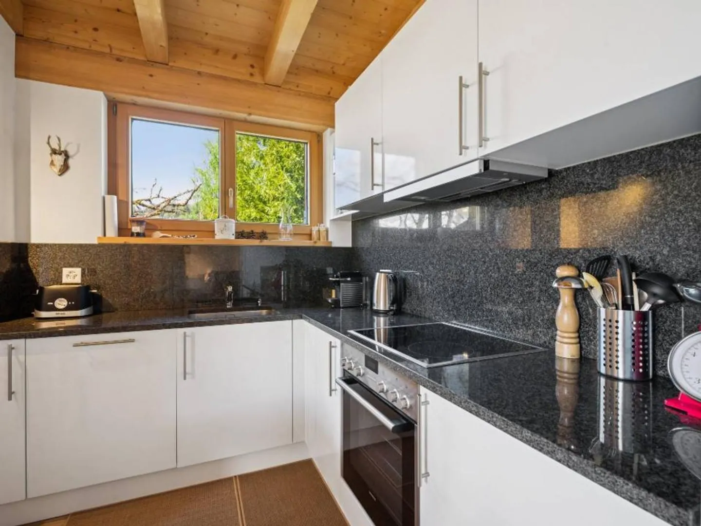 Magnificent 4-room duplex in the center of Chesières - Photo 5 of 13