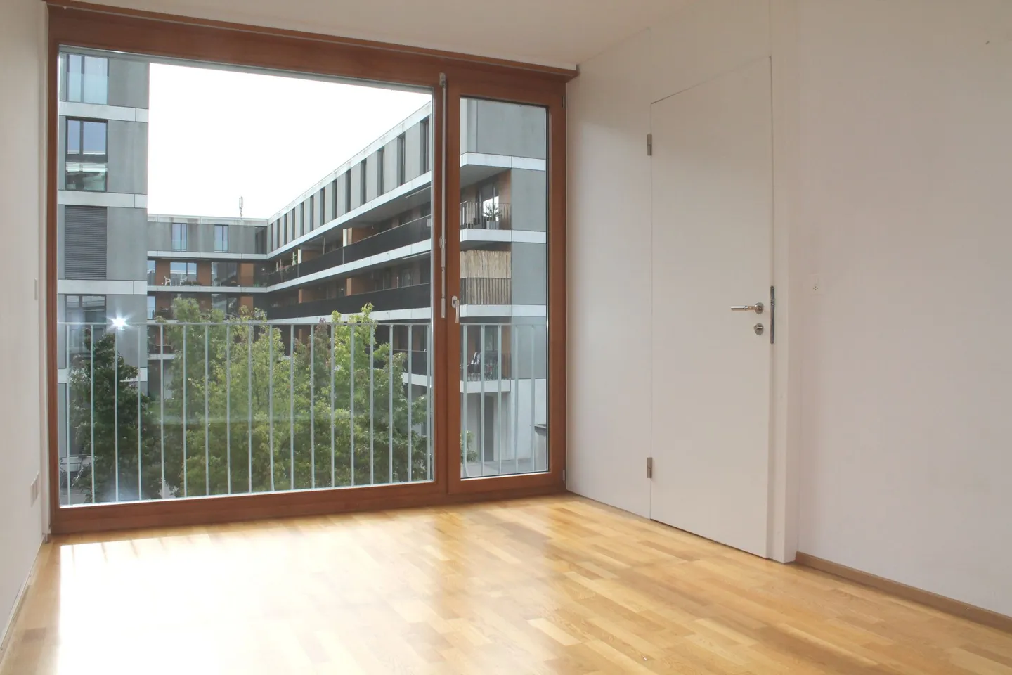 5.5 Rooms in Beautiful Schüsspark - Photo 8 of 23