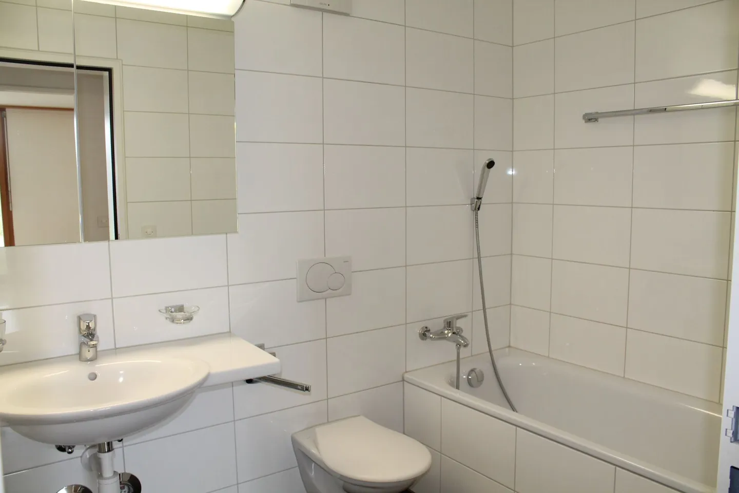5.5 Rooms in Beautiful Schüsspark - Photo 11 of 23