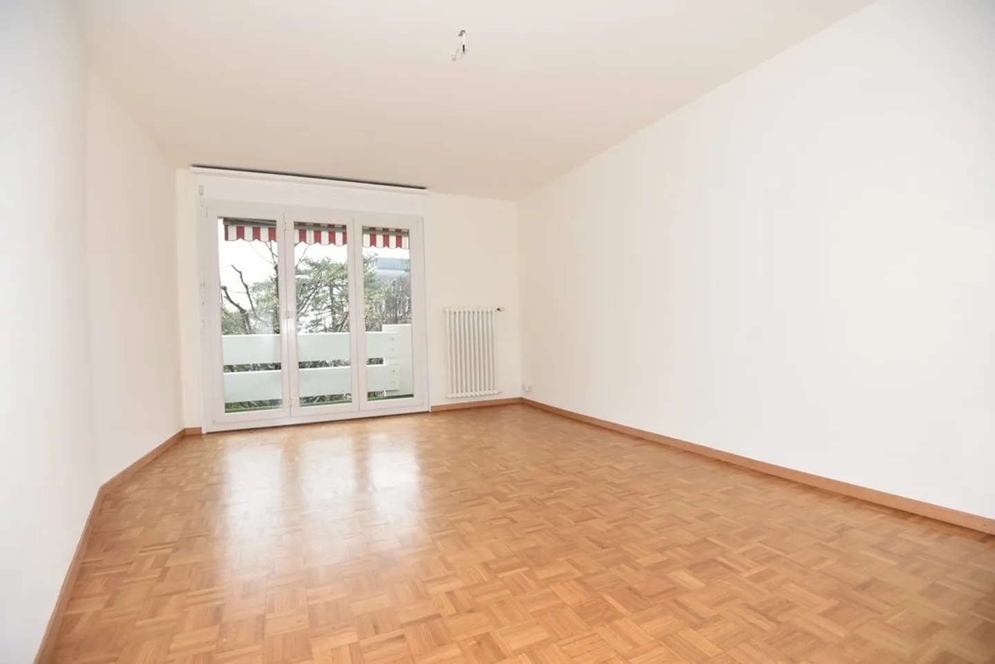 Charming 2-room apartment in the heart of Montreux - Photo 1 of 6