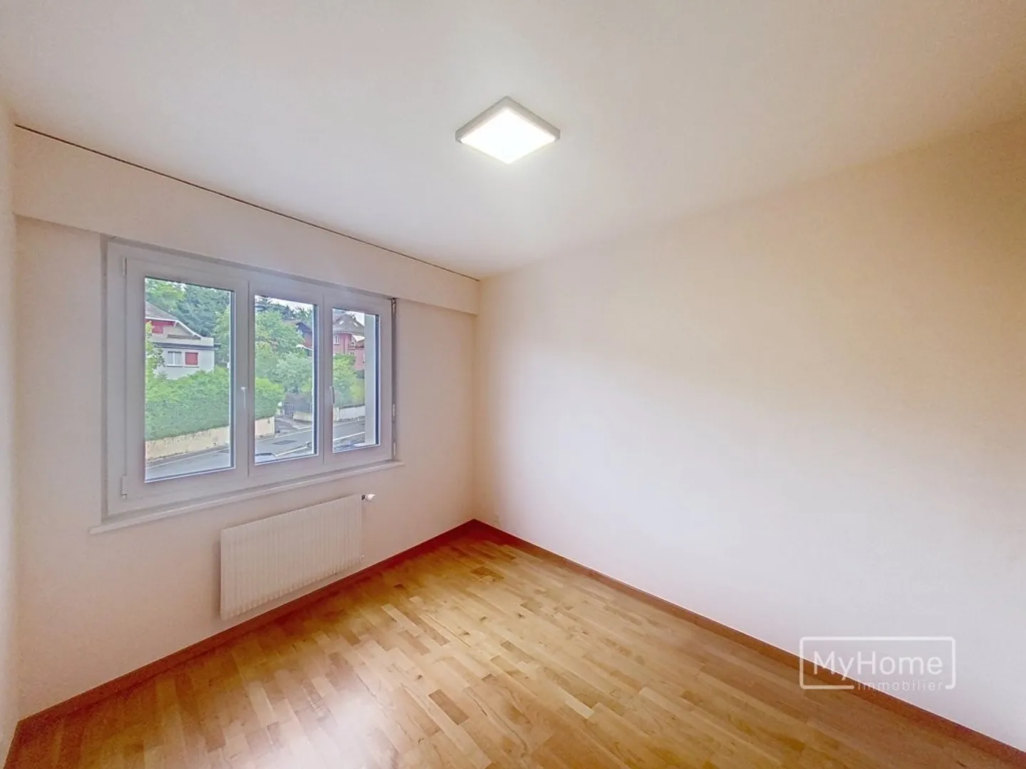 Apartment with 5 Rooms in the Center of Western Lausanne - Photo 8 of 9