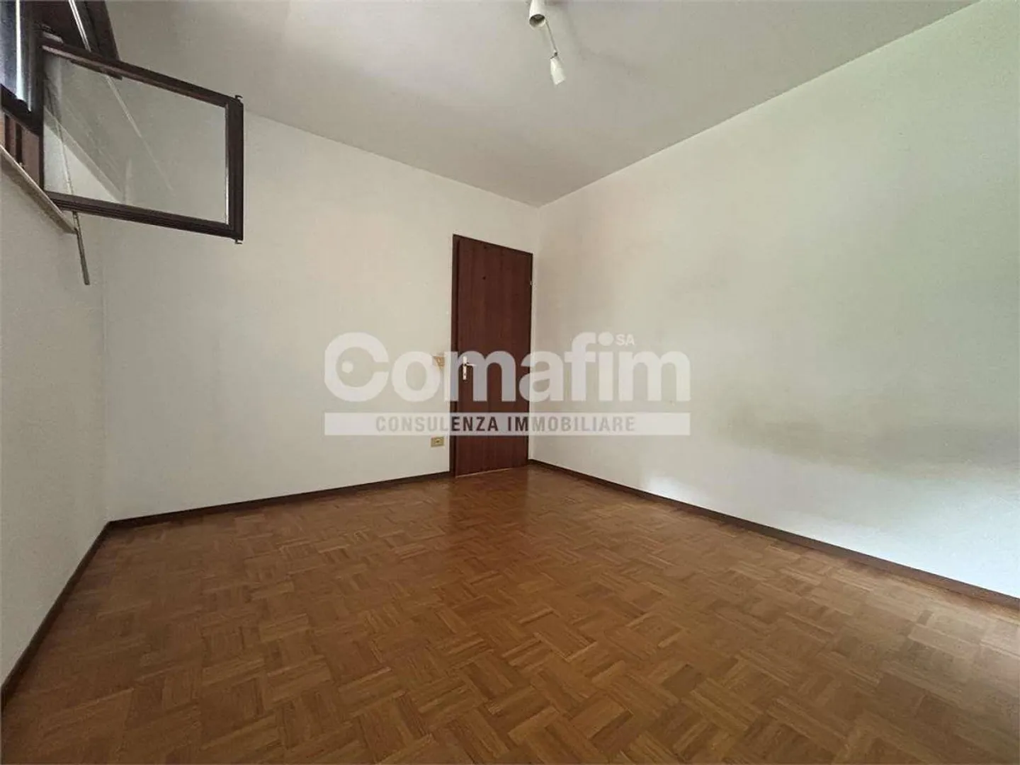 Viganello, 3.5 Zimmer in ruhiger Lage - Foto 9 von 11
